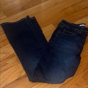 Levi 725 High rise bootcut Jeans